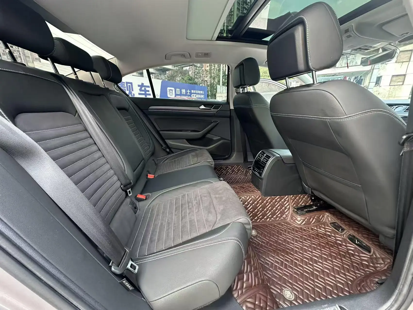 Volkswagen Magotan 330TSI DSG Luxury