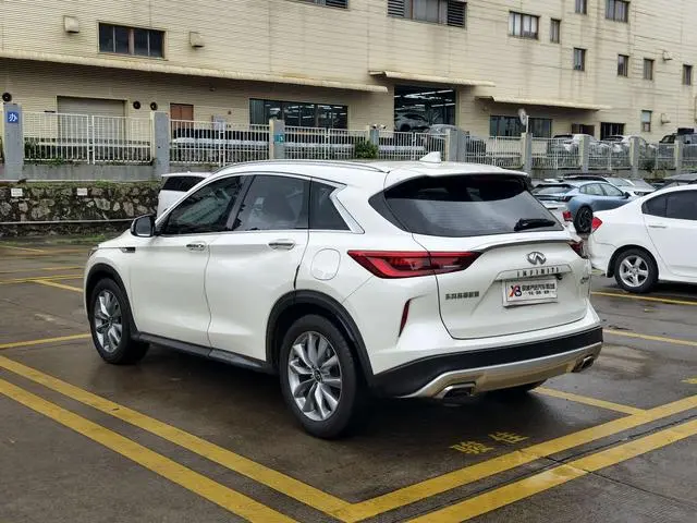 Infiniti Infiniti QX50 2.0T two-wheel drive fashion version