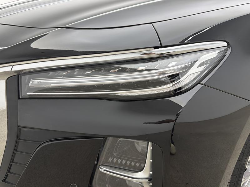 Hongqi Red Flag H5 2024