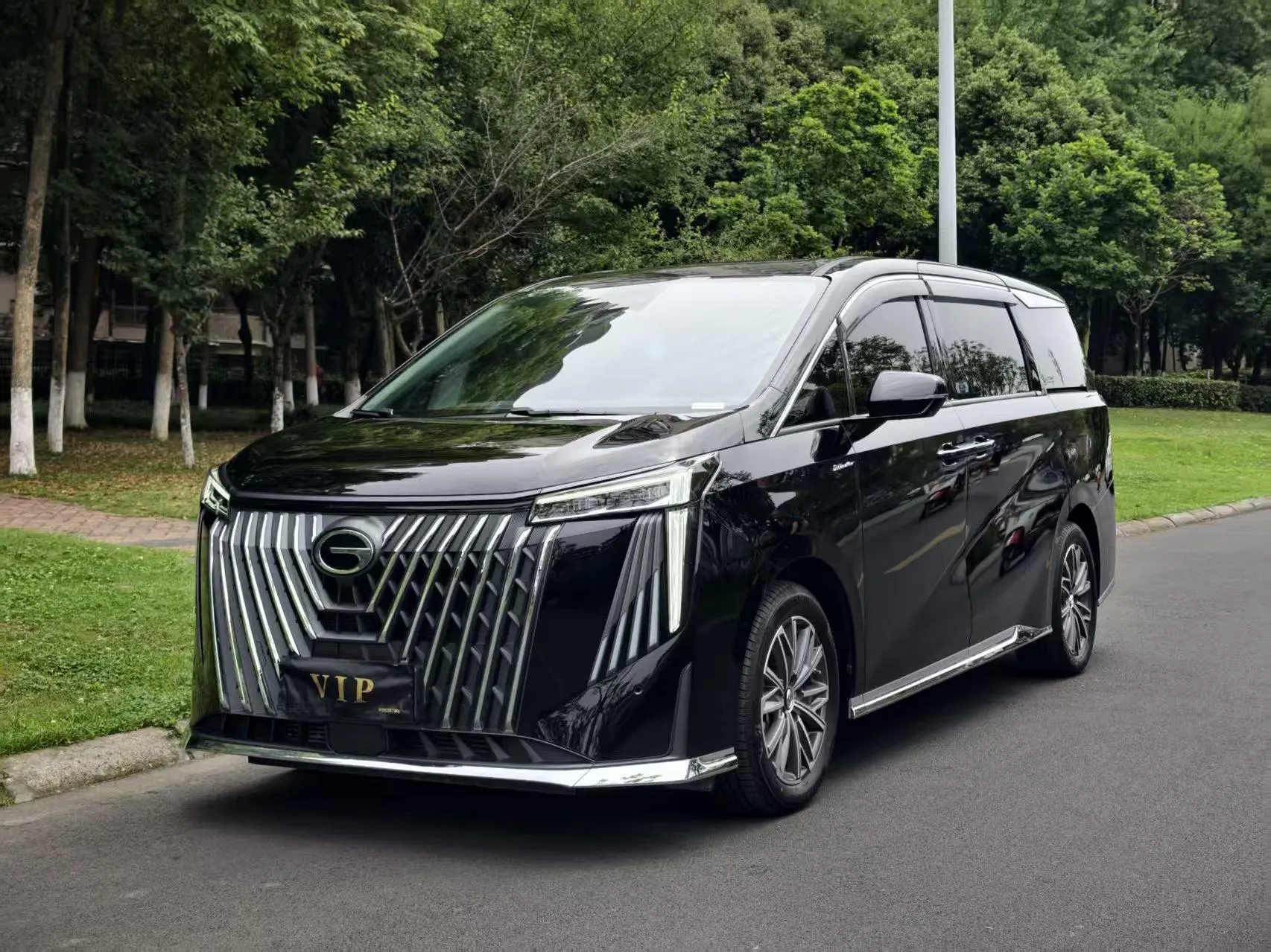 GAC Trumpchi M8 Master Series 2.0 TGDI Premium Edition
