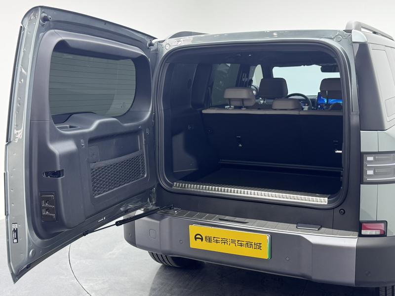 Fangchengbao Titanium 7 PHEV 2025