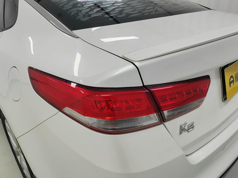 Kia Kia K5 2016