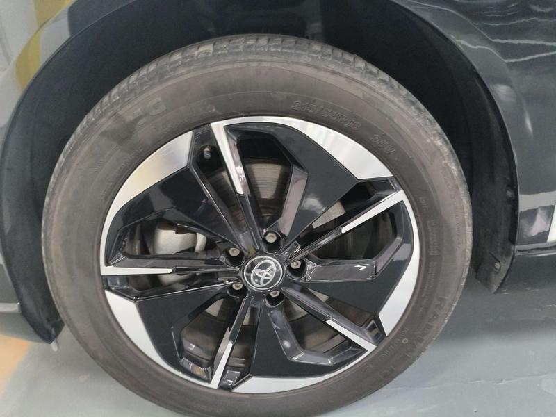 Toyota Platinum Smart 3X 2025