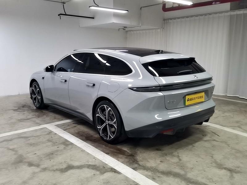 NIO NIO ET5 Touring 2024