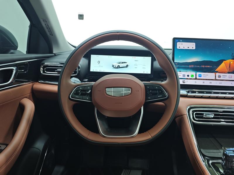Geely Emgrand 2026