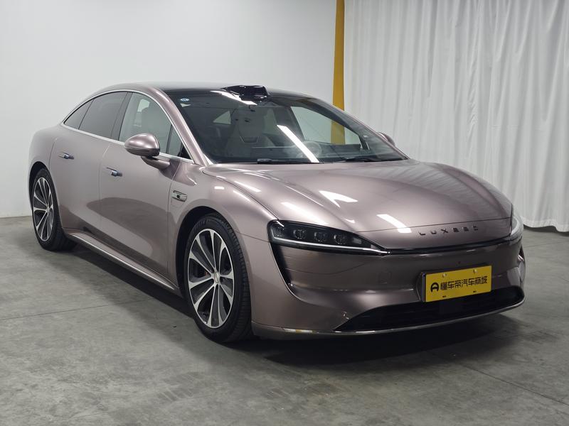 Luxeed Zhijie S7 2025