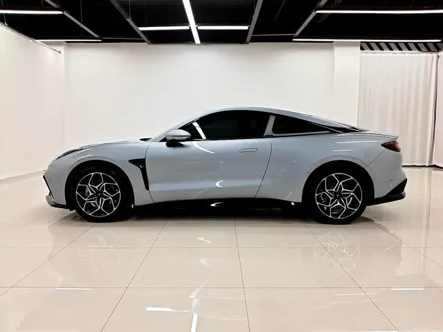 Neta Nezha GT Version 560