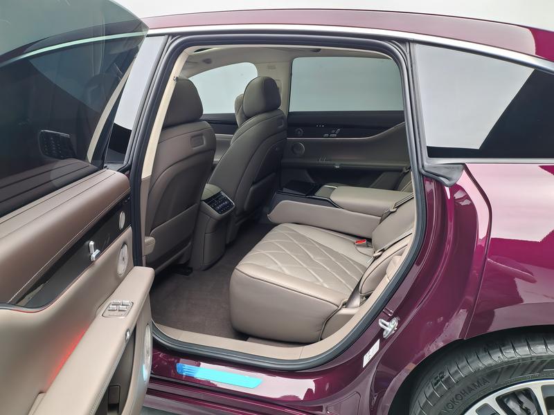 Luxeed Xiangjie S9 2025