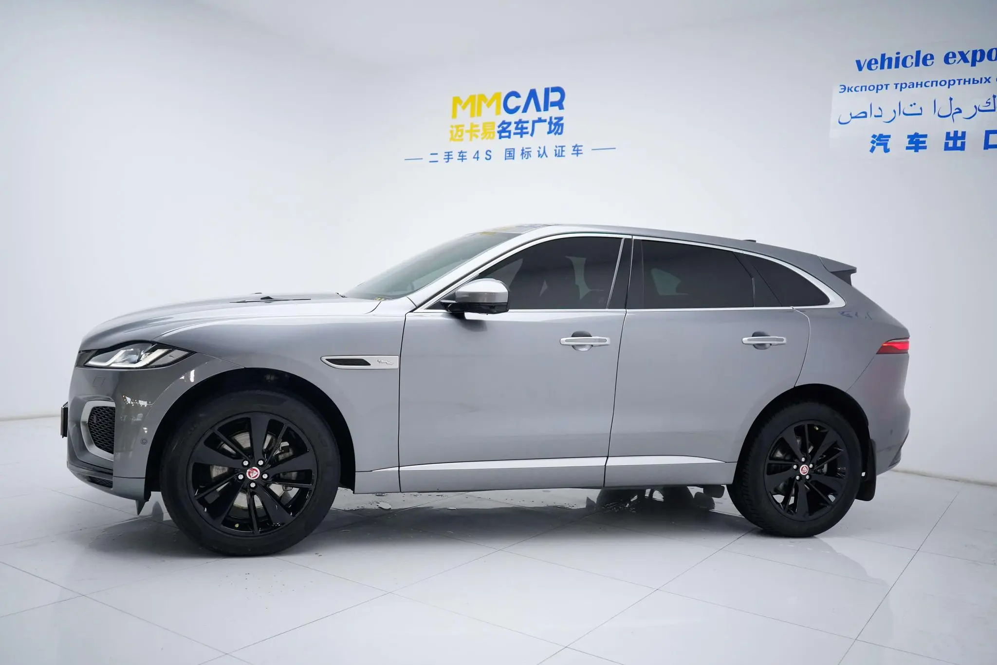 Jaguar Jaguar F-PACE 250PS R-Dynamic SE