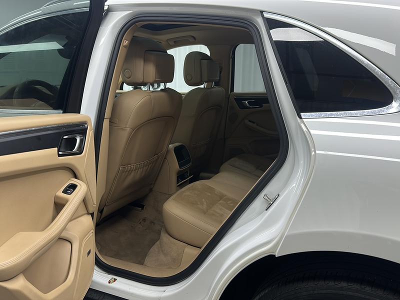 Porsche Macan 2016