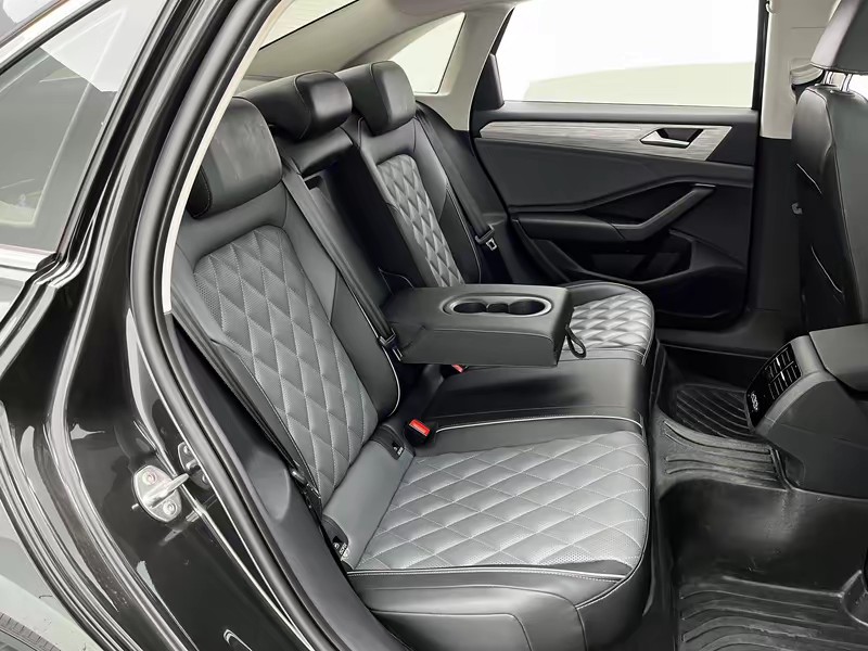 Volkswagen Sagitar 2023