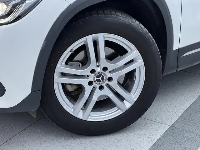 Mercedes-Benz Mercedes-Benz GLA Second facelift GLA 200