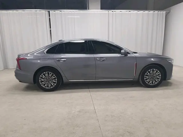 Hongqi Hongqi H5 2.0T Automatic Smart Union Flag Enjoy Edition