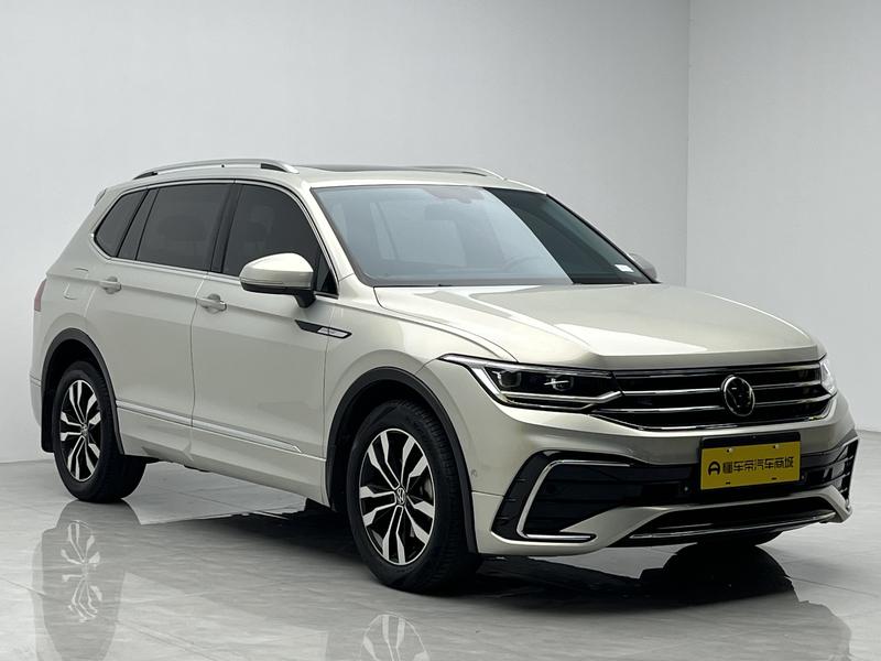 Volkswagen Tiguan L 2022