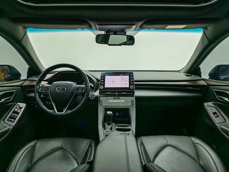 Toyota Asian Dragon 2021
