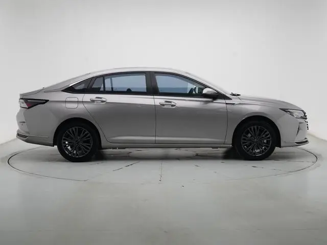 Dongfeng Fengshen Yi Hyun MAX 1.5T Xingchi Version