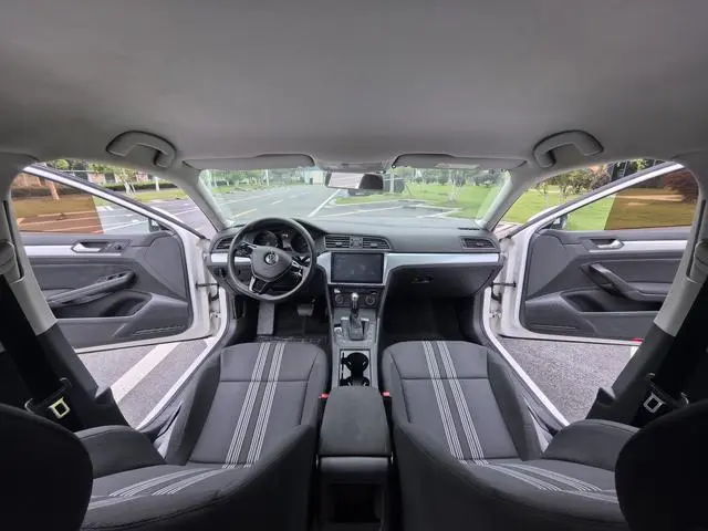Volkswagen Lingdu 230TSI DSG Fashion Edition
