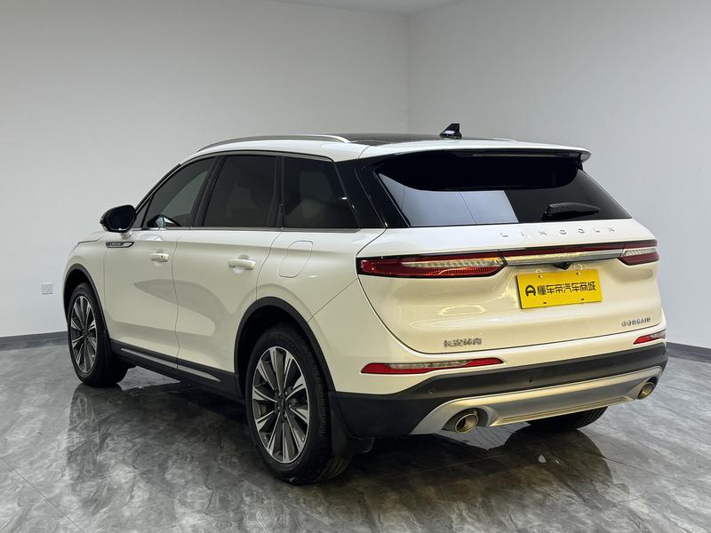 Lincoln adventurer 2022