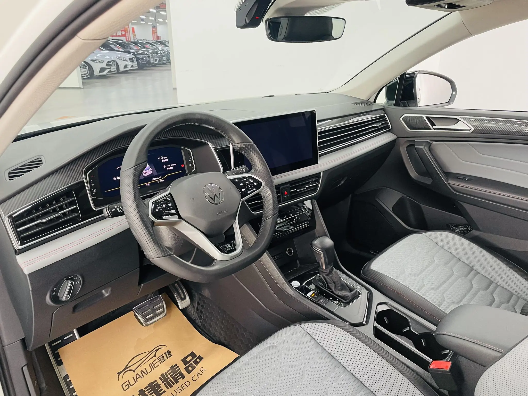 Volkswagen Tiguan X Facelifted 330TSI two-wheel drive ultimate edition