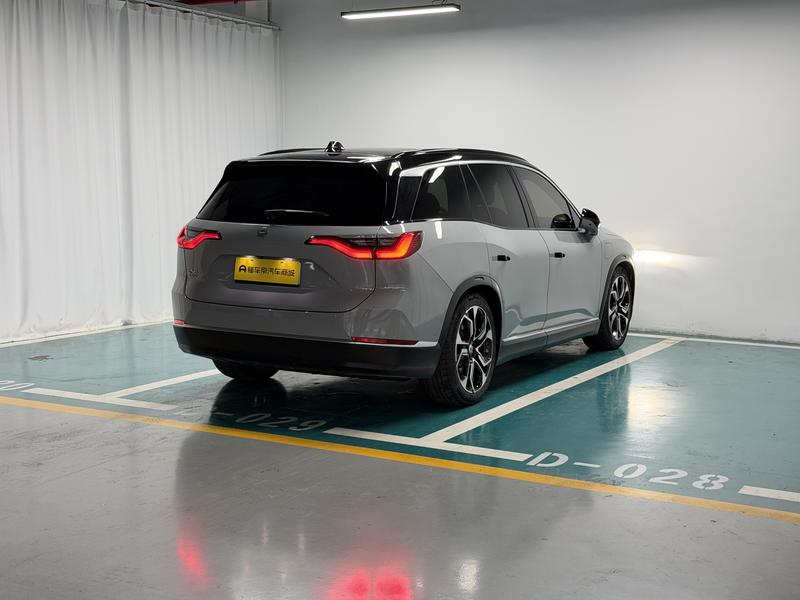 NIO NIO ES8 2020