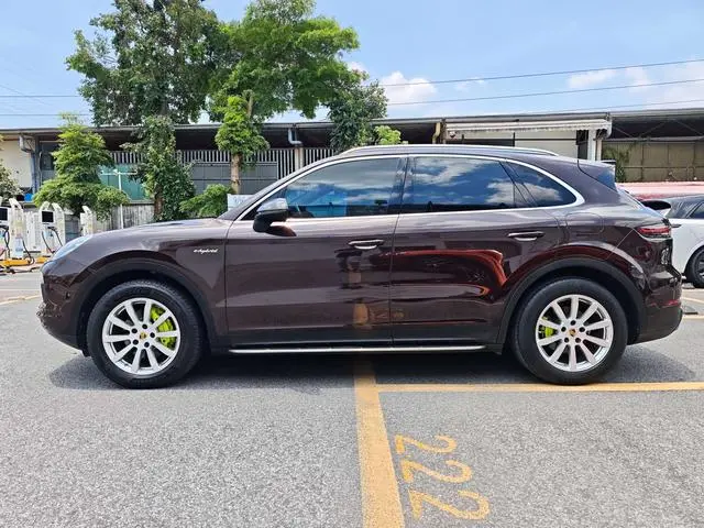 Porsche Cayenne E-Hybrid Cayenne E-Hybrid 2.0T