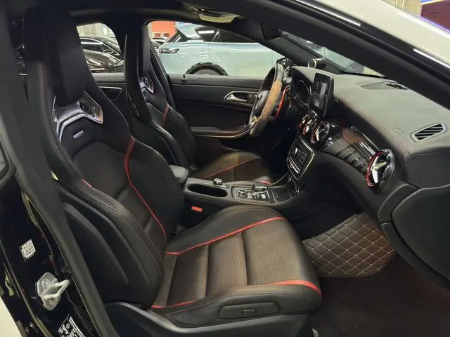 Mercedes-Benz Mercedes-Benz CLA AMG AMG CLA 45 4MATIC