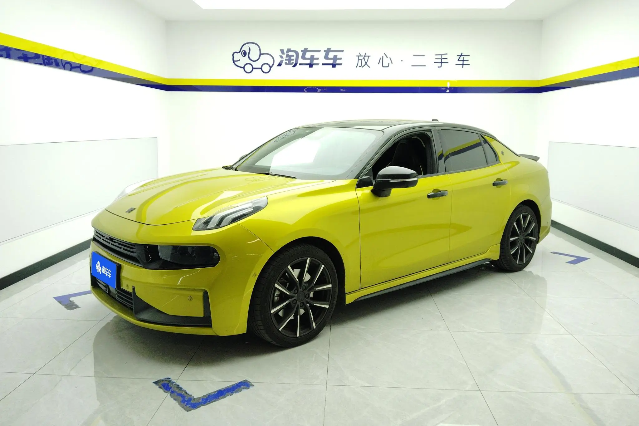 LYNK & CO Lynk 03 03+2.0 TD Automatic Yufeng Version