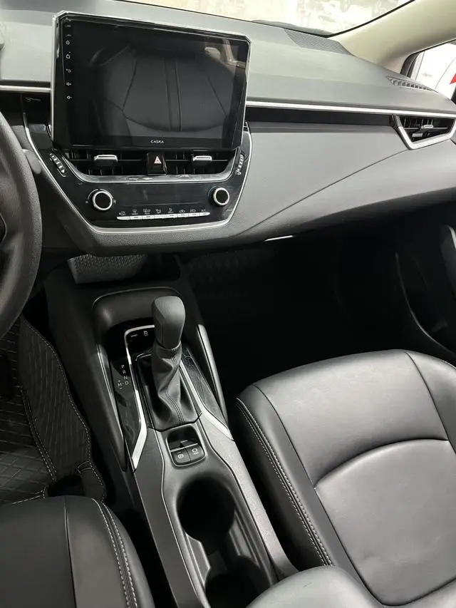 TOYOTA Asian lion 2.0L Premium Edition