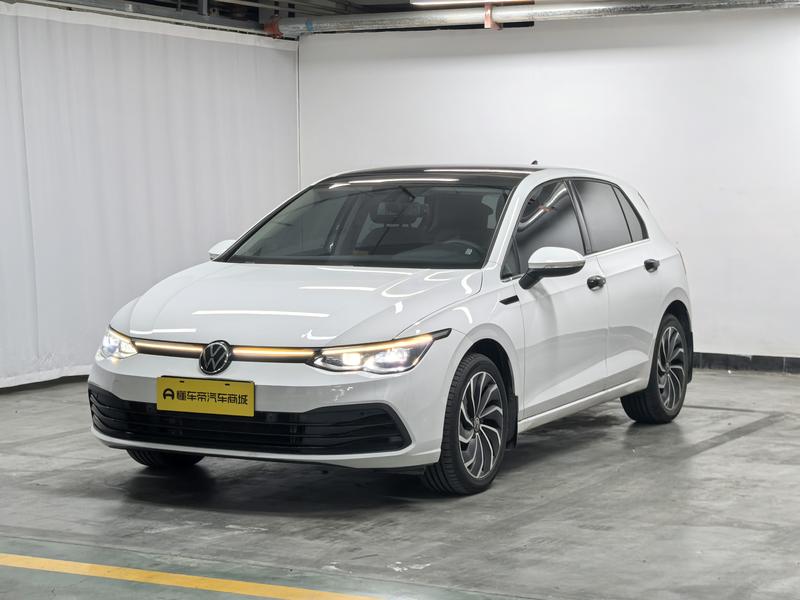 Volkswagen golf 2023