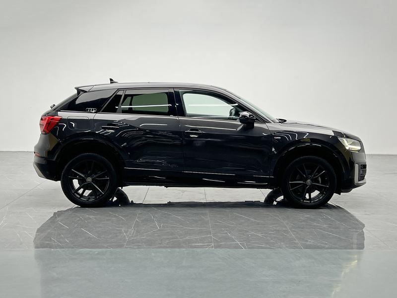 Audi Audi Q2L 2018