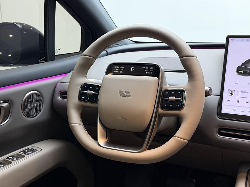 Li Auto Ideal i6 2025