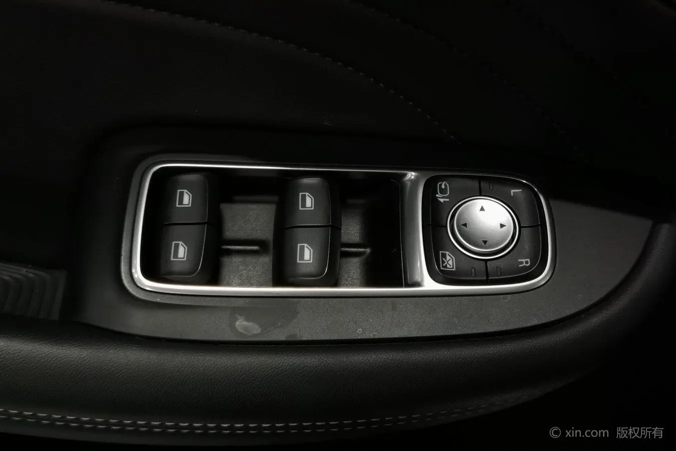 Roewe Roewe iMAX8 400TGI Supreme Series Premium Edition