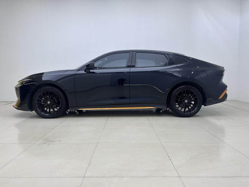 Changan Changan UNI-V 2024