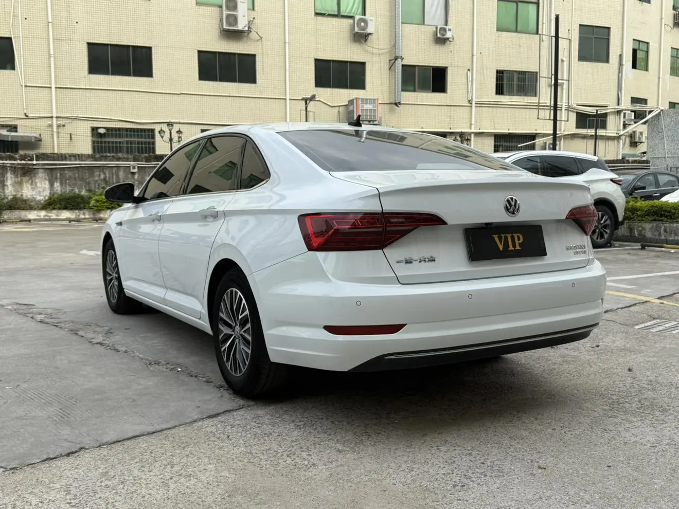 Volkswagen Sagitar 280TSI DSG Comfortable Smart Edition