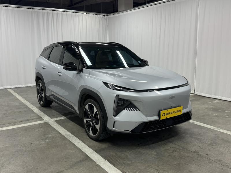 Geely Galaxy Galaxy L7 2024