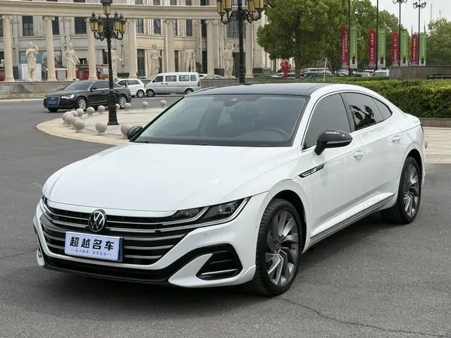 Volkswagen Volkswagen CC 380TSI eye-catching version