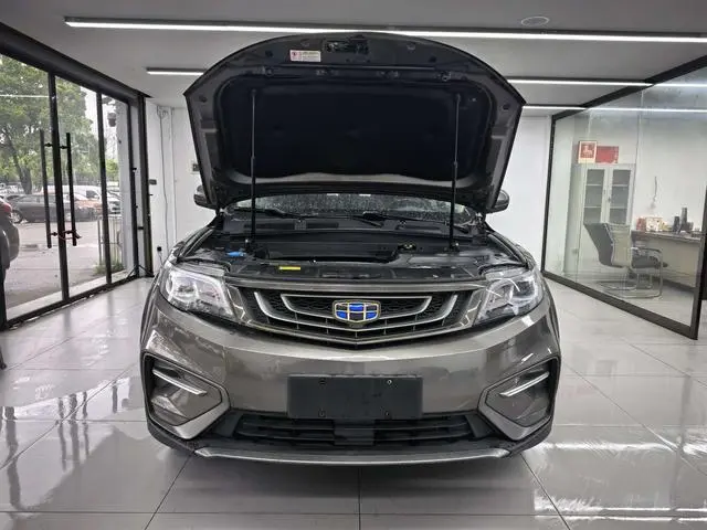 Geely Boyue 1.8TD DCT two-wheel drive intelligent 4G connected version