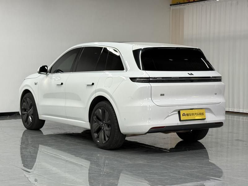 Li Auto Ideal L6 2024