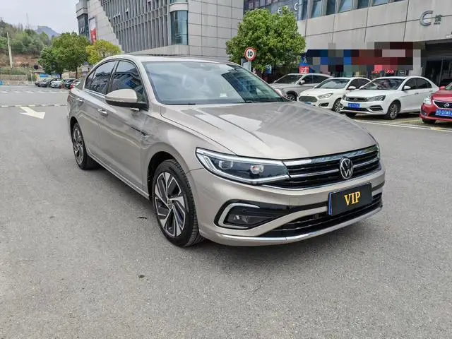 Volkswagen Bora 300TSI DSG Premium Edition