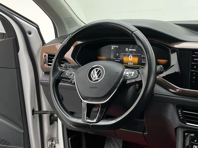 Volkswagen Tharu 2022