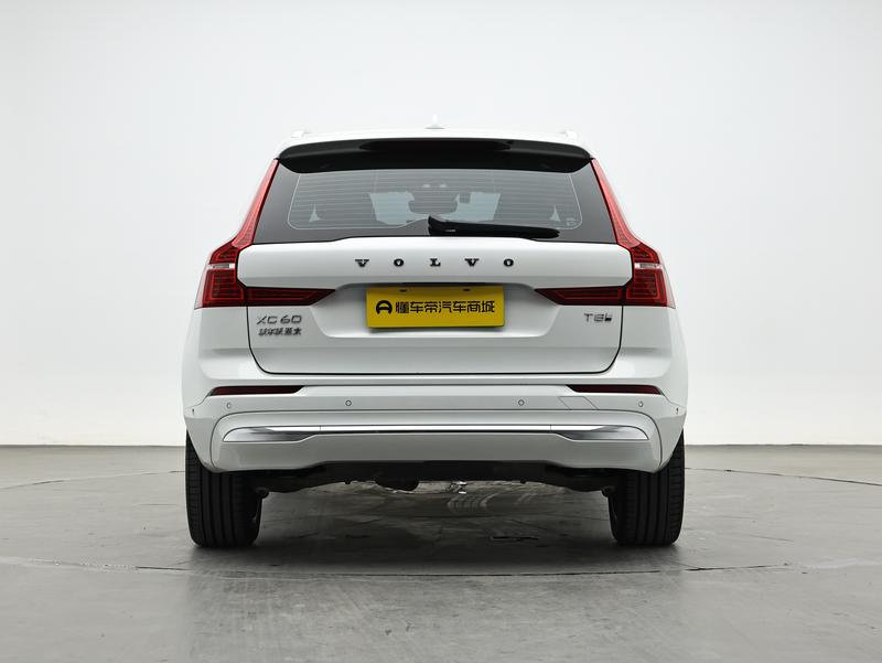 Volvo Volvo XC60 PHEV 2025