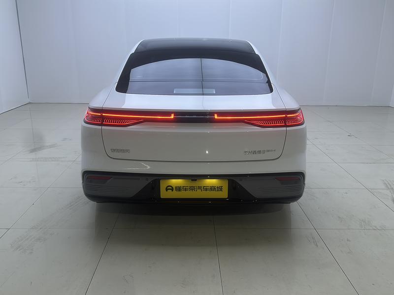 Geely Galaxy Galaxy Star Shine 8 PHEV 2025