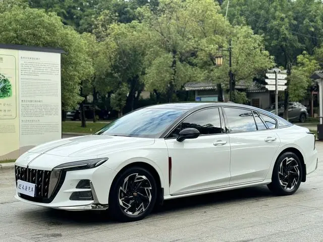 Hongqi Hongqi H6 2.0T Zhiyi Edition
