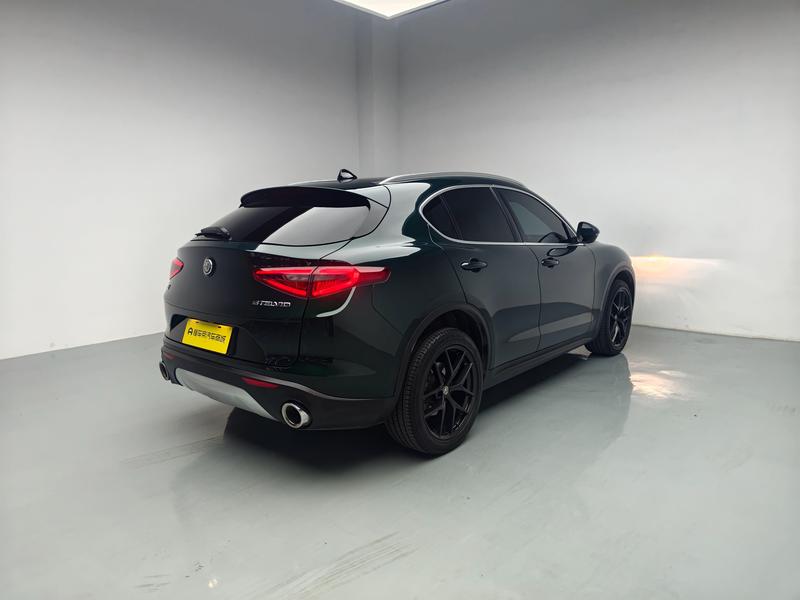 Alfa Romeo Stelvio Stelvio 2021