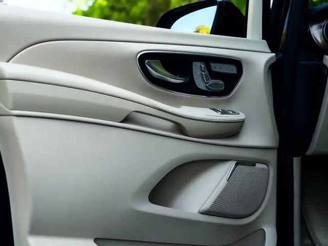 Mercedes-Benz Mercedes-Benz V-class V 260 Premium Edition