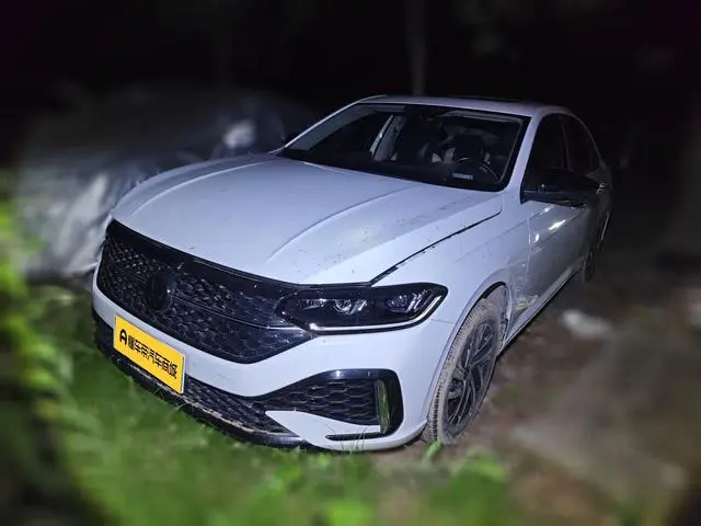 Volkswagen Lavida 280TSI DSG Starry Sky Manyi Edition