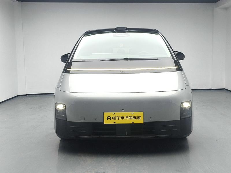 Li Auto Ideal MEGA 2024