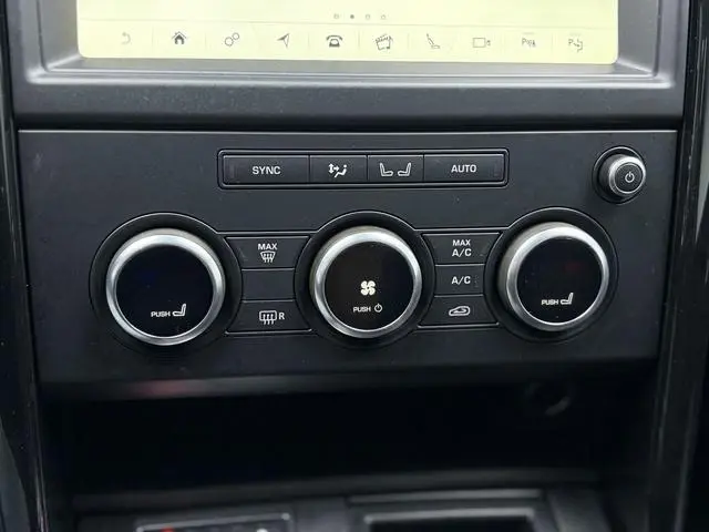 Land Rover discover 3.0 V6 SE