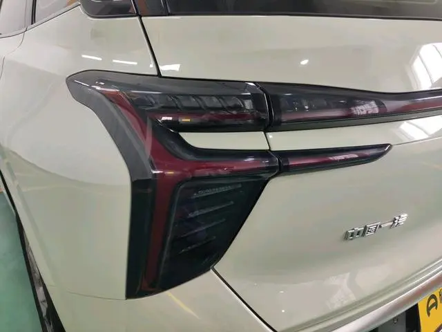 Hongqi Hongqi HS3 2.0T can be version