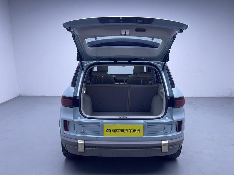 Geely Geely ICON 2023